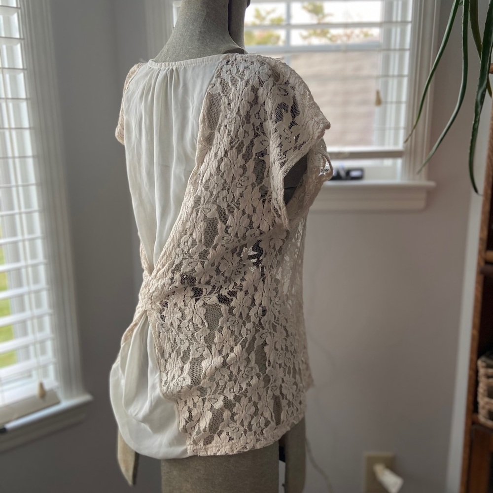 Gorgeous Issi Embroidered Sheer Dressy Tank M - Picture 4 of 12